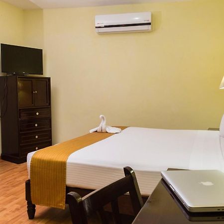 Hotel Madan Cardenas Εξωτερικό φωτογραφία
